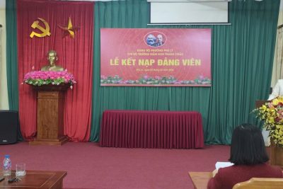 CHI BỘ TRƯỜNG MẦM NON THANH CHÂU TỔ CHỨC LỄ KẾT NẠP ĐẢNG VIÊN MỚI