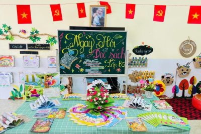 NIỀM VUI CỦA CÔ VÀ BÉ LỚP B5 TRONG NGÀY SÁCH VÀ VĂN HÓA ĐỌC VIỆT NAM