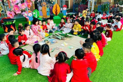 HOẠT ĐỘNG TRẢI NGHIỆM GÓI BÁNH CHƯNG TẠI TRƯỜNG MẦM NON THANH CHÂU